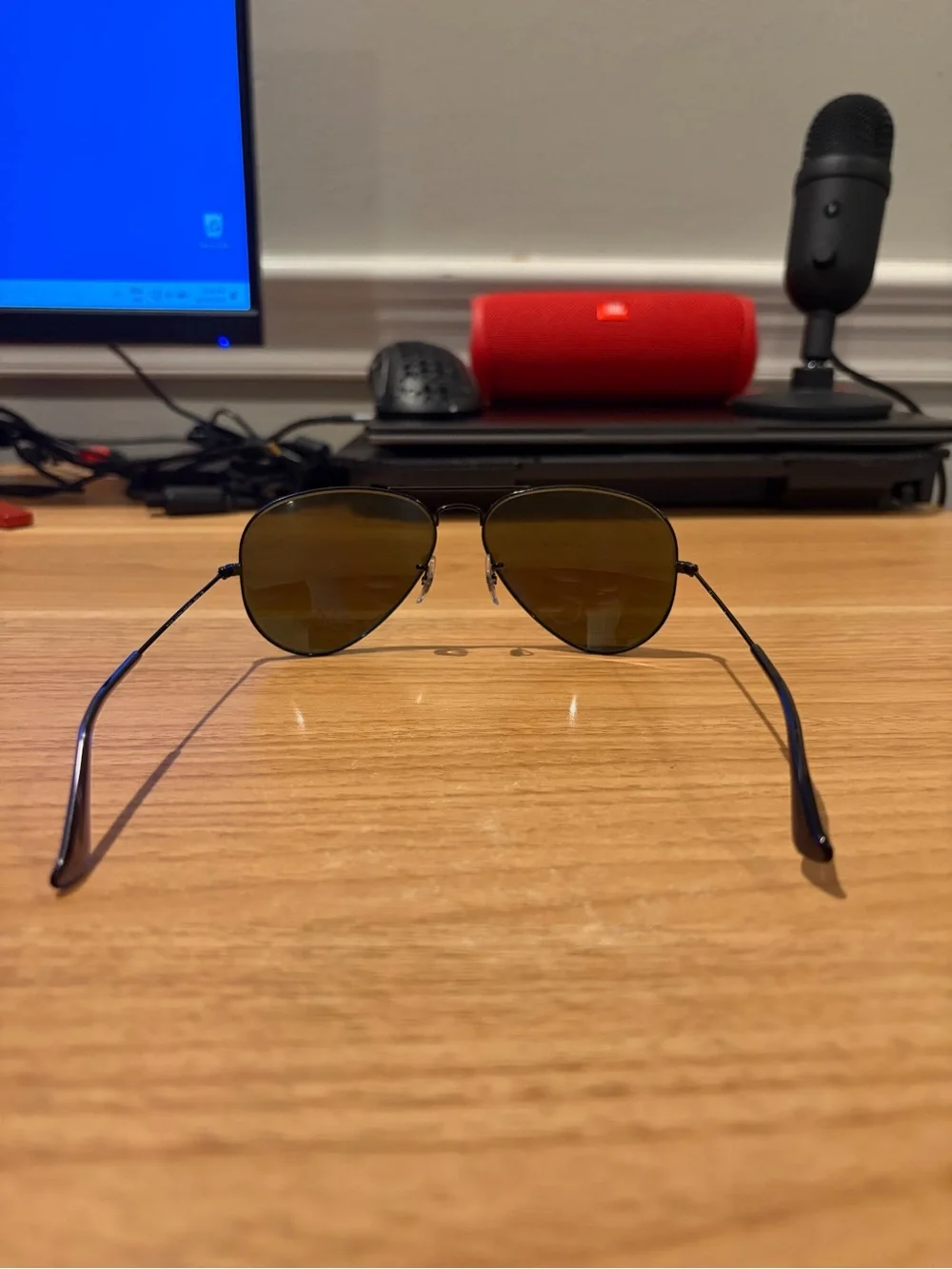 Ray-Ban Men's Black Frame Blue Mirrored Aviator Sunglasses